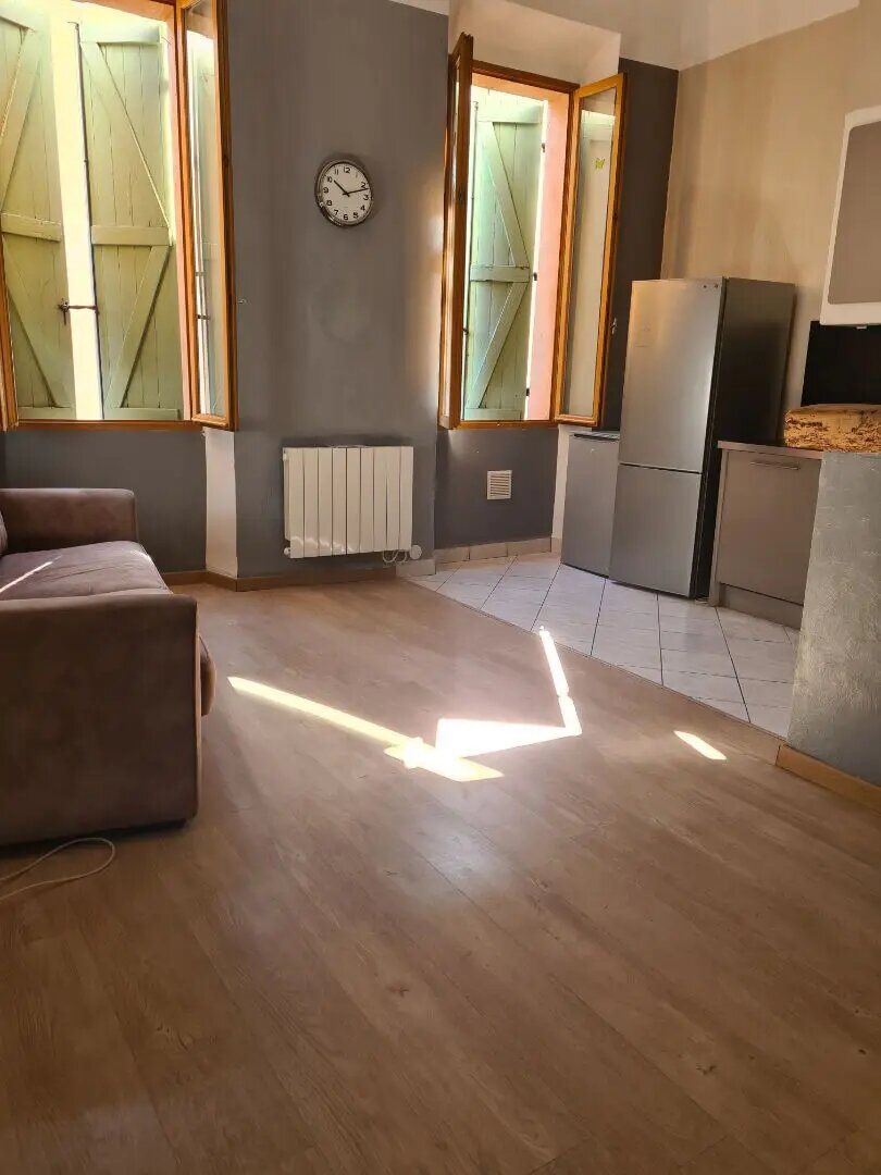 Appartement à vendre, 73m², La Roquebrussanne