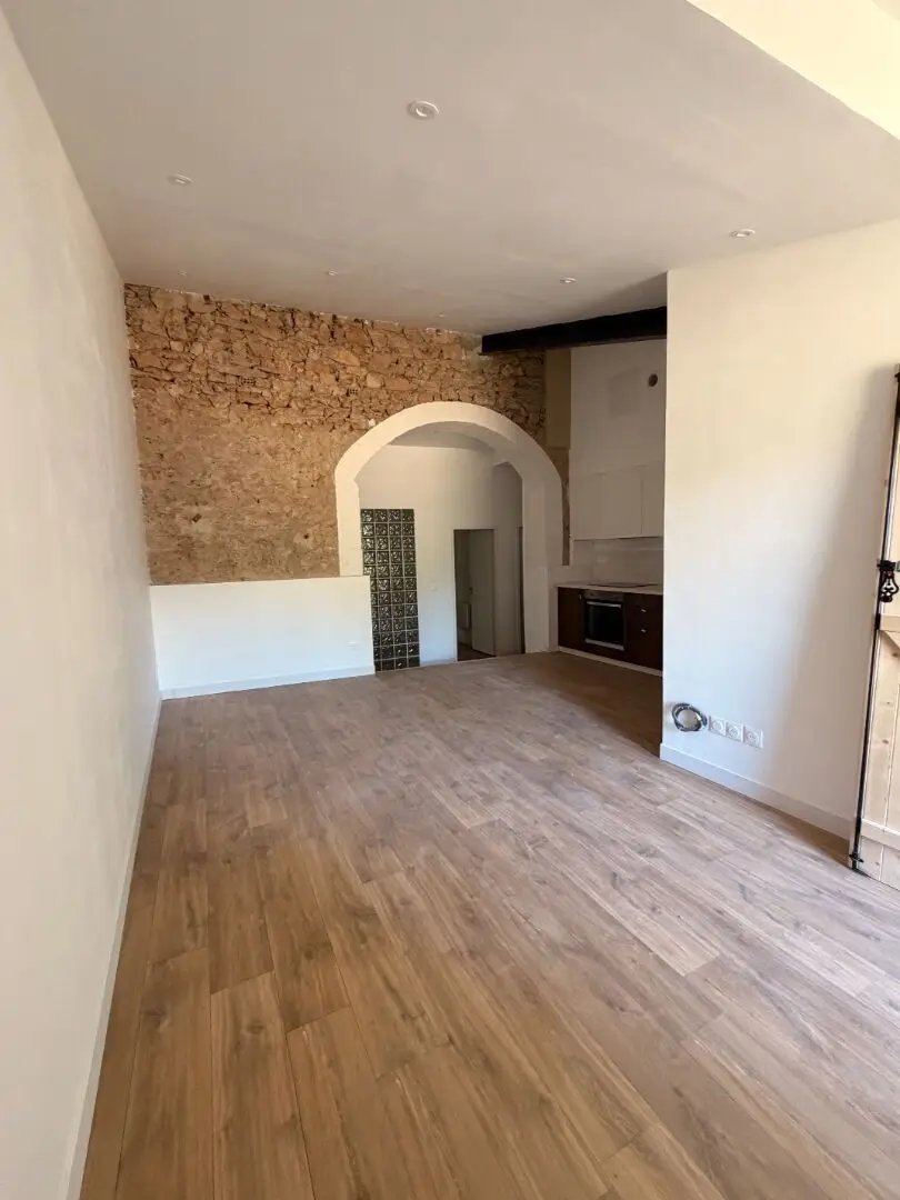 Appartement à vendre, 56m², La Roquebrussanne
