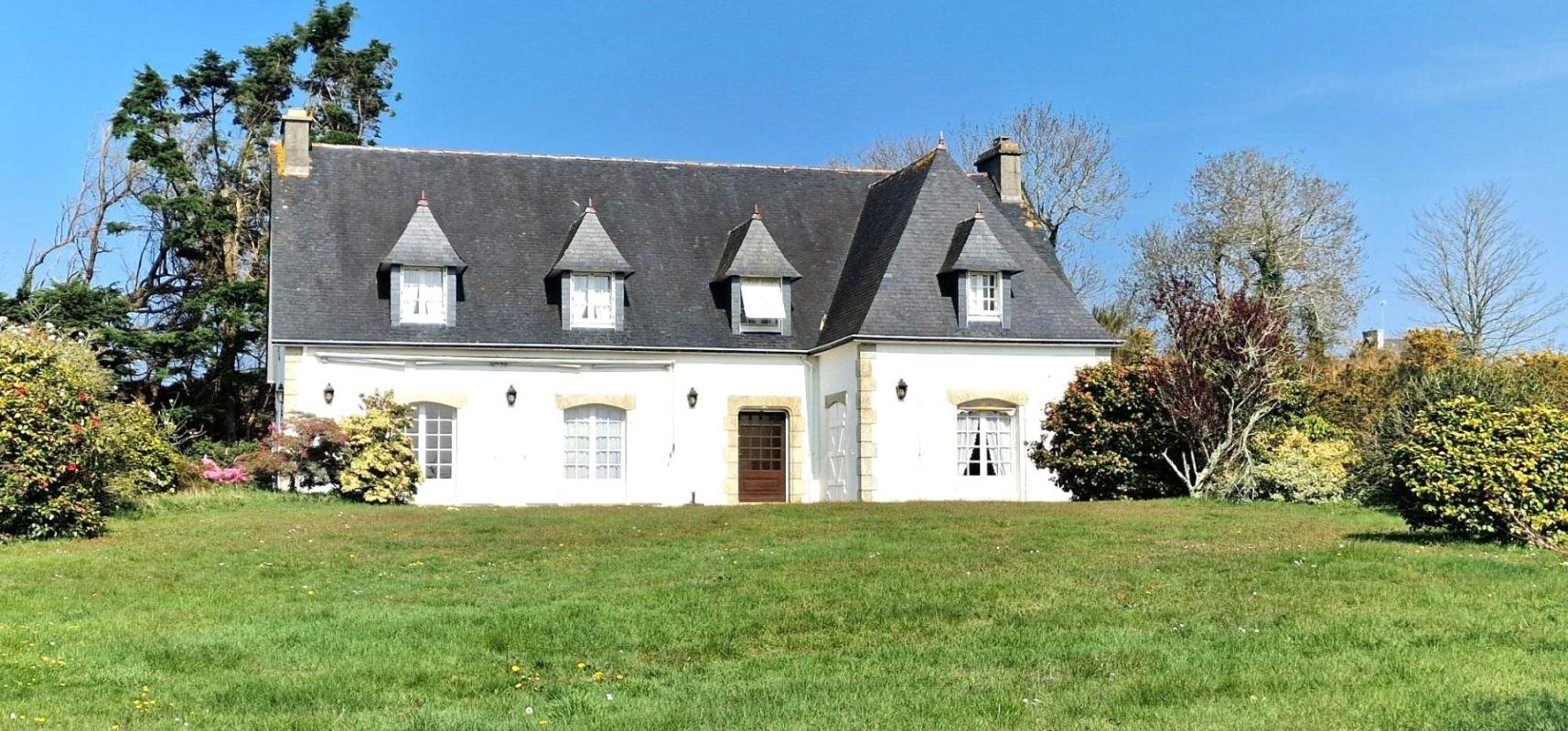 Maison à vendre, 263m², Confort-Meilars