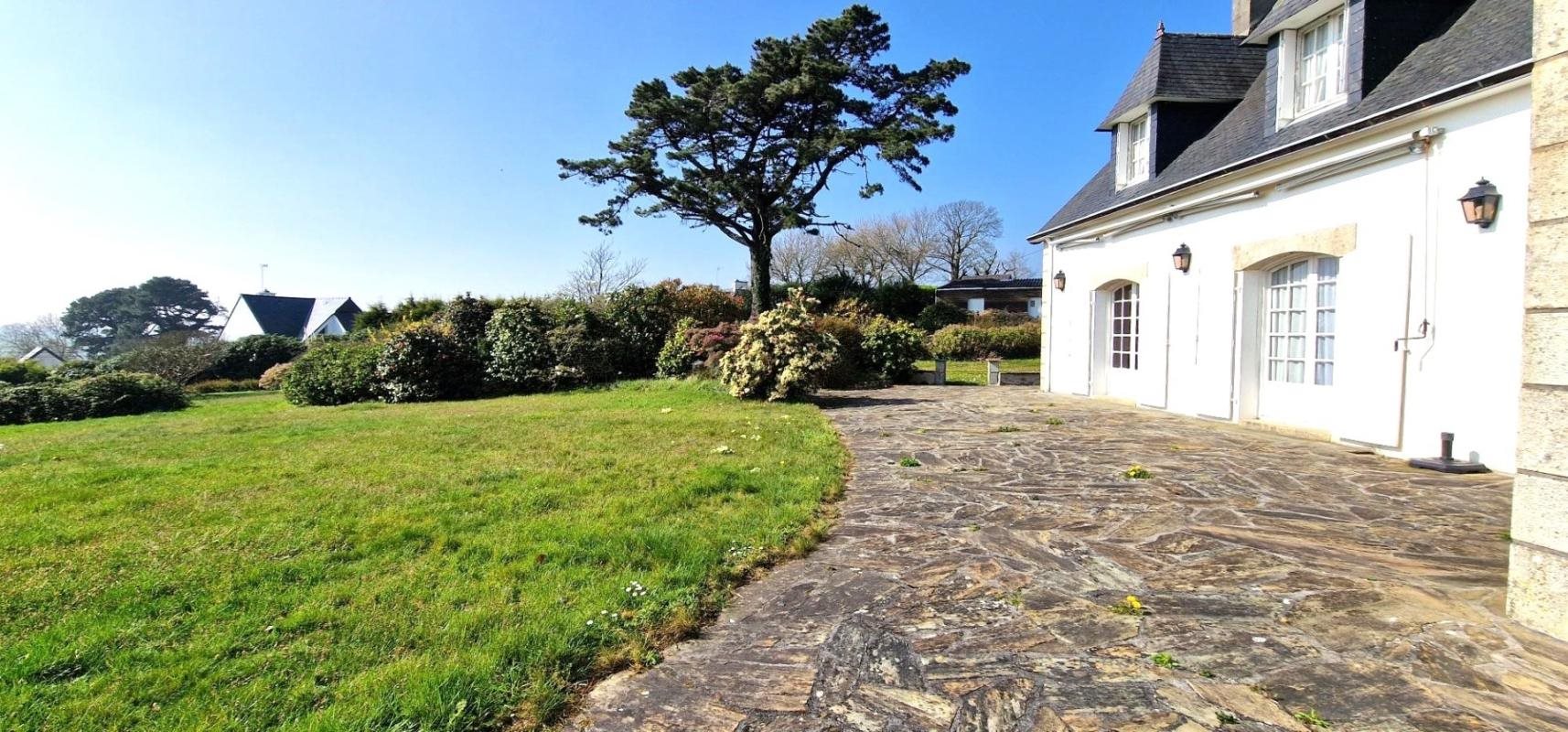 Maison à vendre, 263m², Confort-Meilars