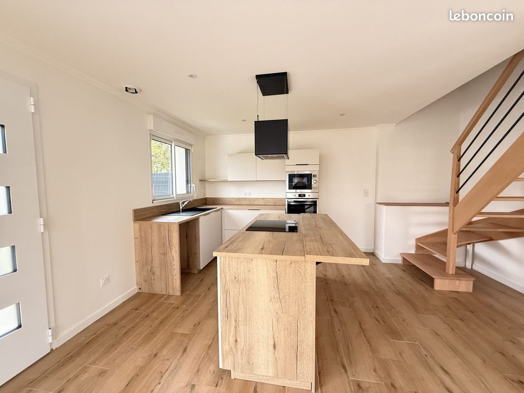 Maison à louer, 124m², Changé