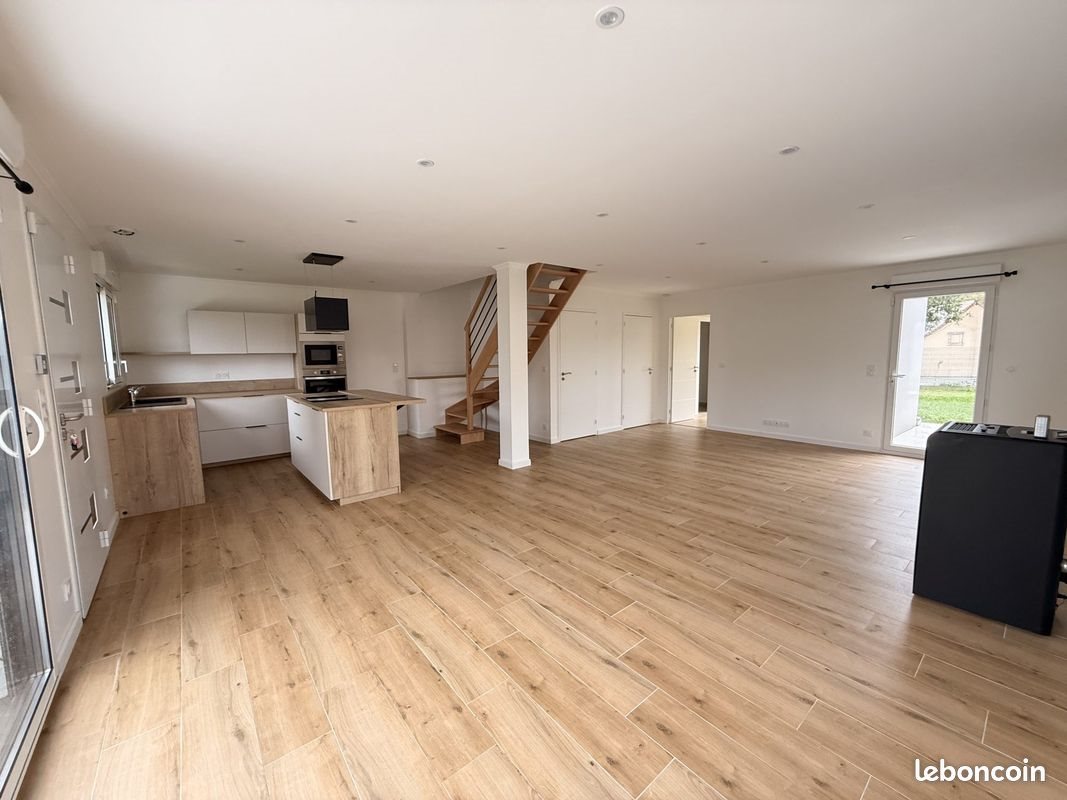 Maison à louer, 124m², Changé