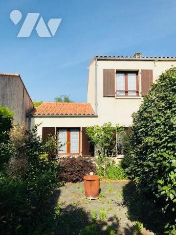 Maison à vendre, 130m², Yves