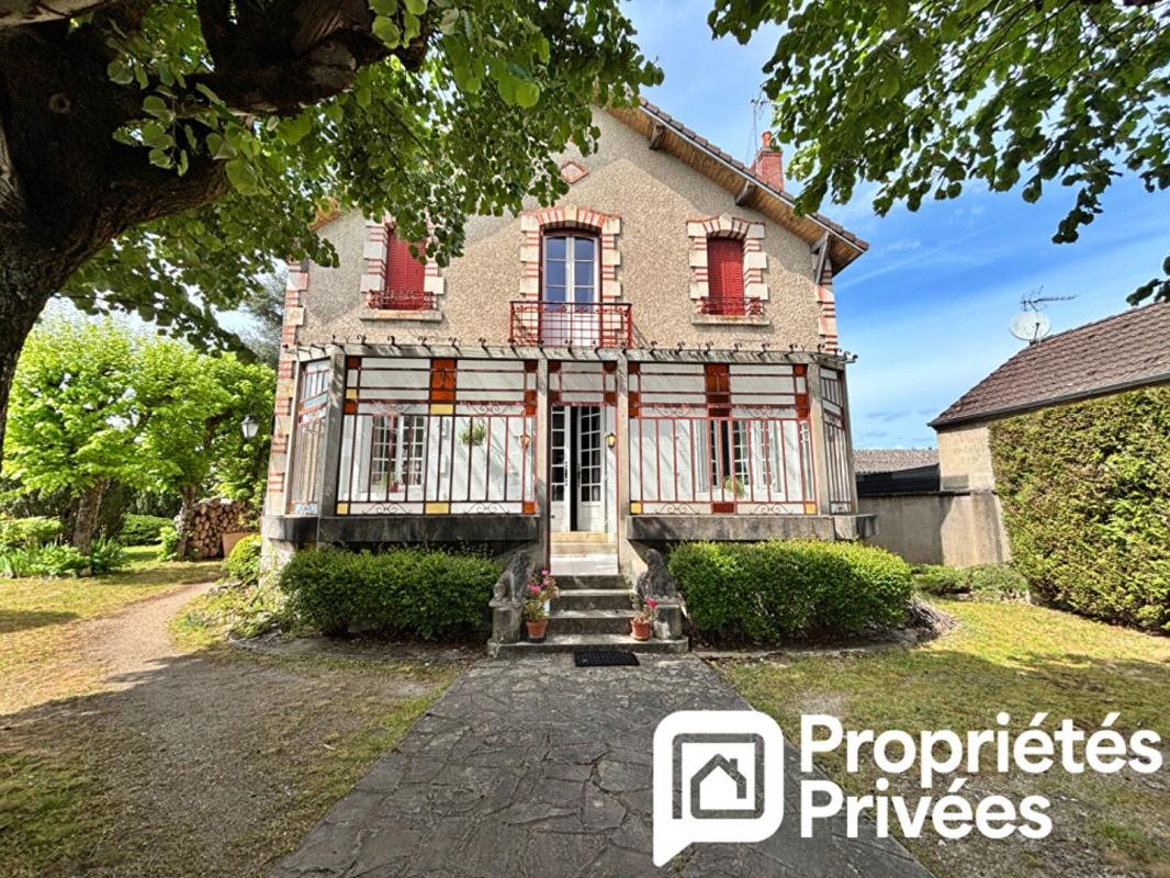 Maison à vendre, 185m², Mehun-sur-Yèvre