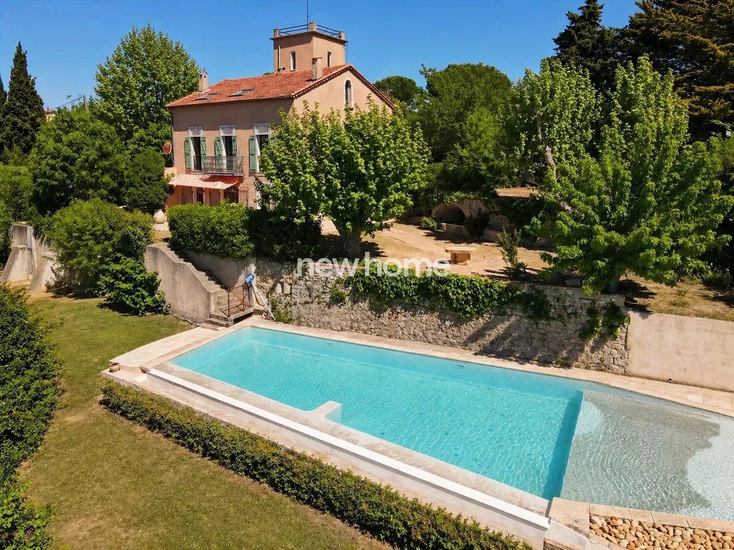 Maison à vendre, 300m², Montauroux