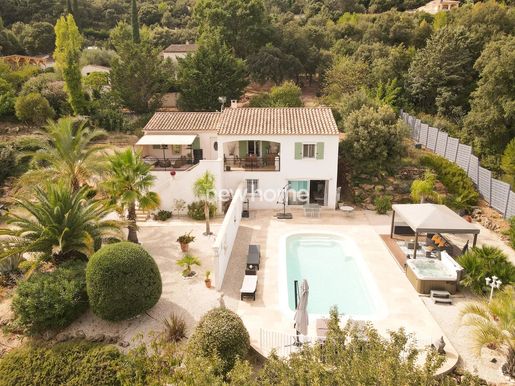 Maison 5 pièces 150 m² · au Thoronet · 150 m² · 699 000 €