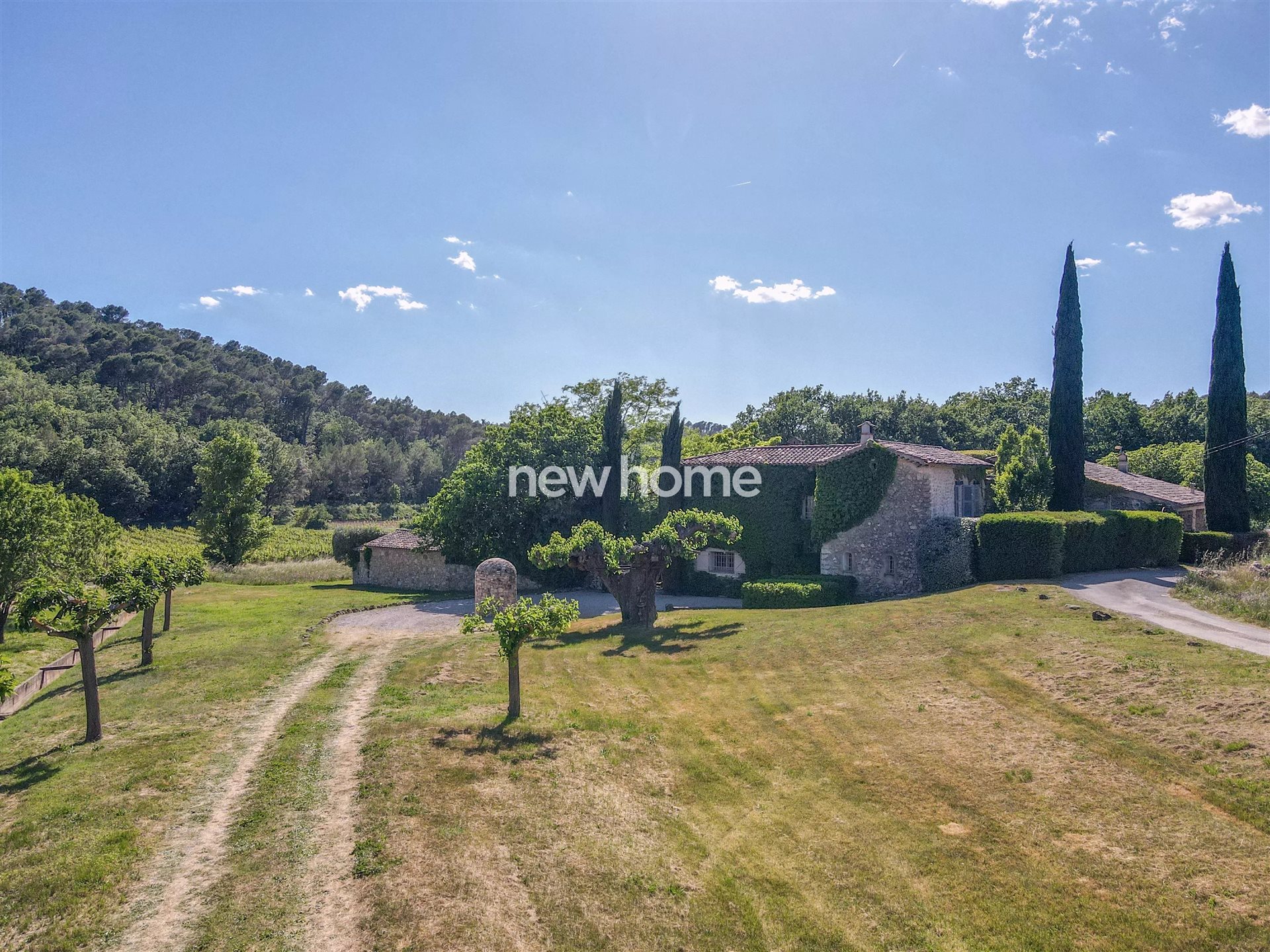 Maison à vendre, 380m², Lorgues