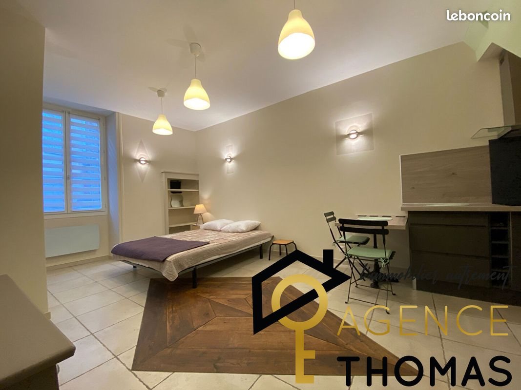 Appartement à louer, 21m², Aubenas