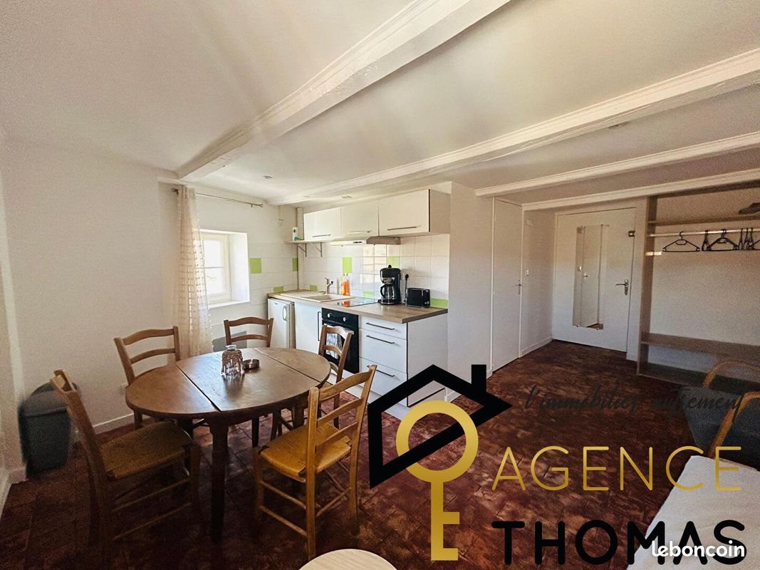 Appartement à louer, 29m², Aubenas