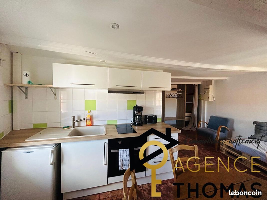 Appartement à louer, 29m², Aubenas