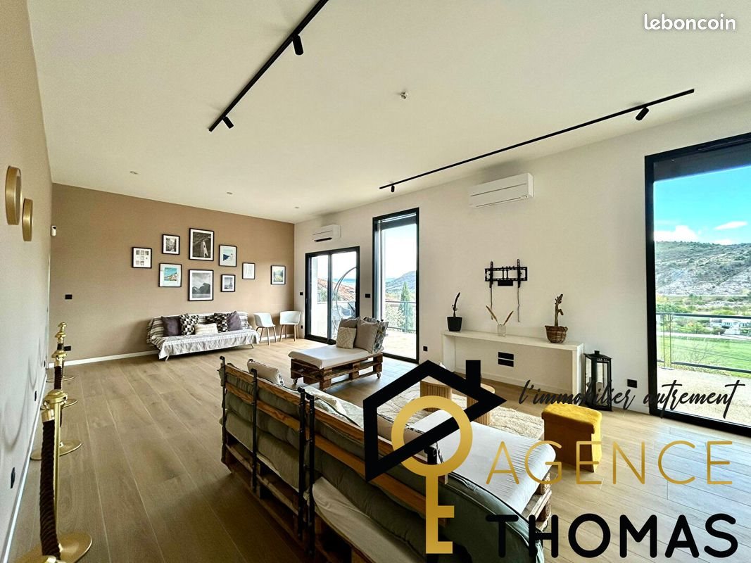 Maison à louer, 125m², Lachapelle-sous-Aubenas