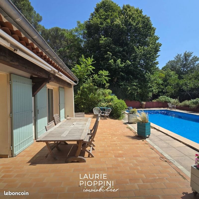 Maison à vendre, 225m², Aubagne