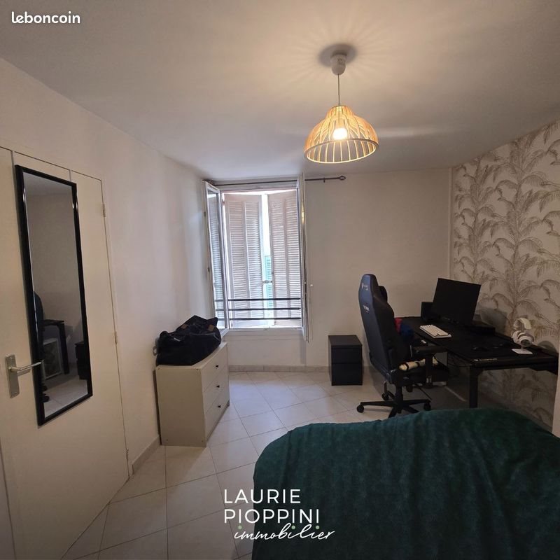 Appartement à vendre, 170m², Aubagne