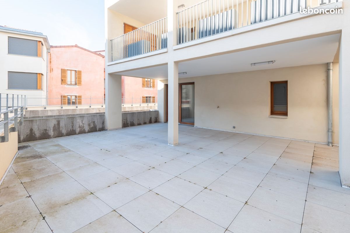Appartement à vendre, 48m², Mâcon