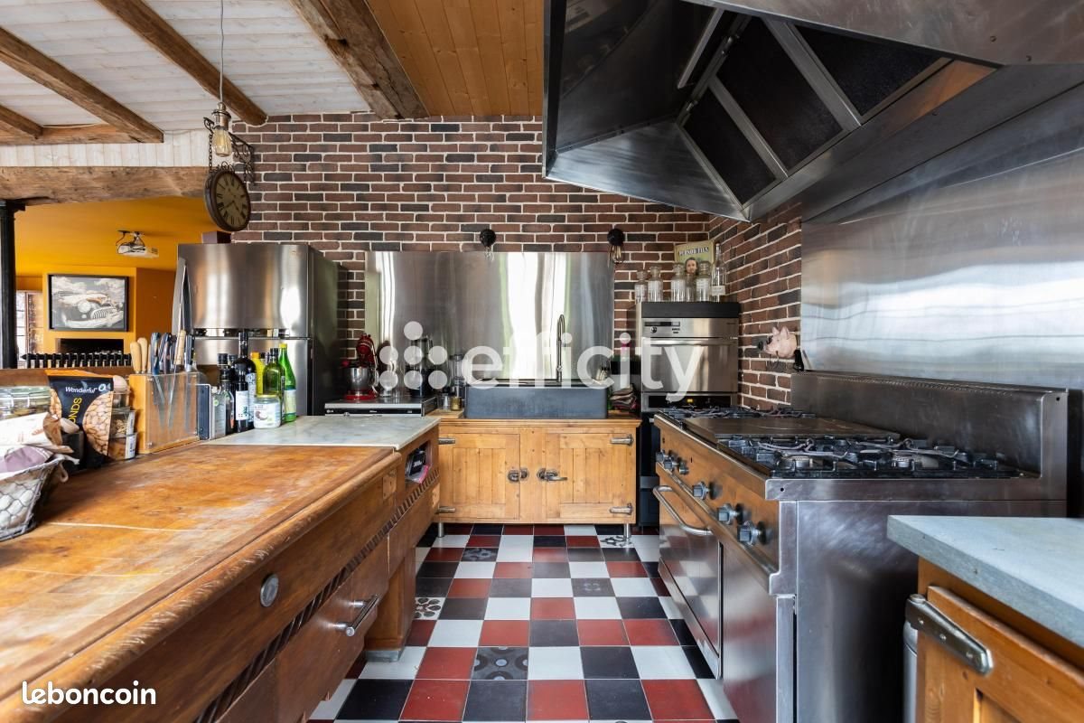 Maison à vendre, 300m², Thiers