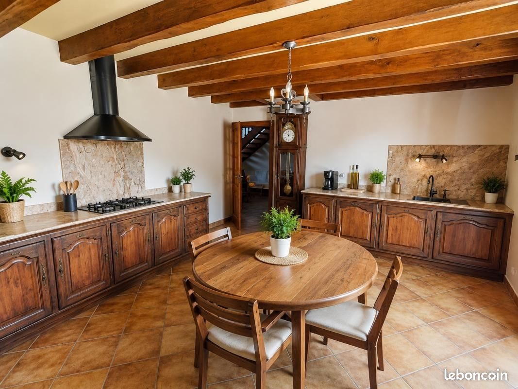 Maison à vendre, 295m², Saint-Victor