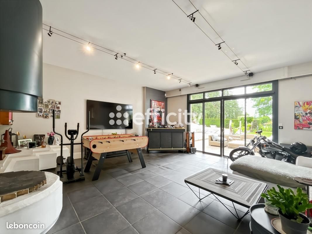 Maison à vendre, 205m², Puy-Guillaume