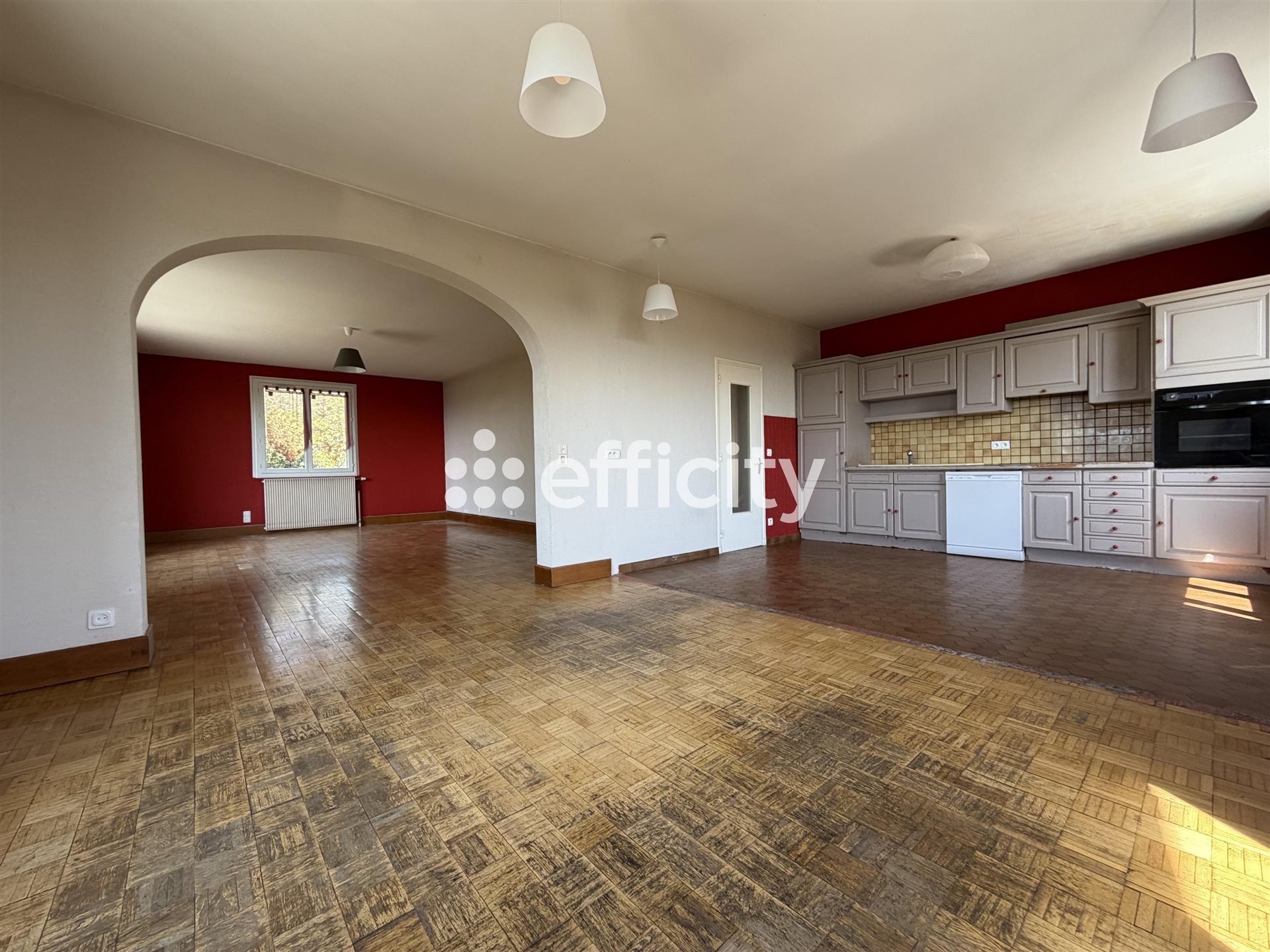 Maison à vendre, 187m², Thiers
