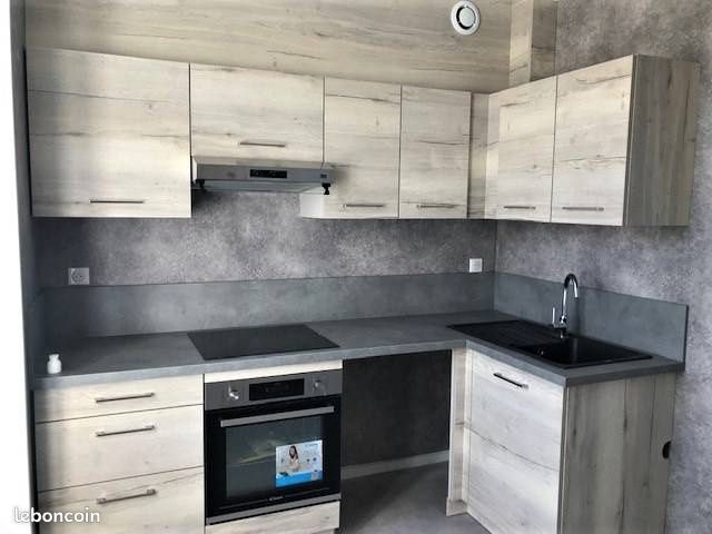 Appartement à louer, 58m², Saint-Agrève