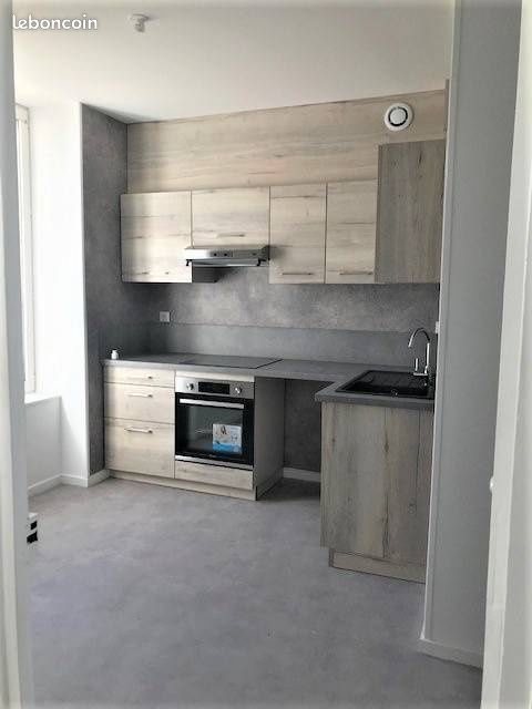 Appartement à louer, 58m², Saint-Agrève