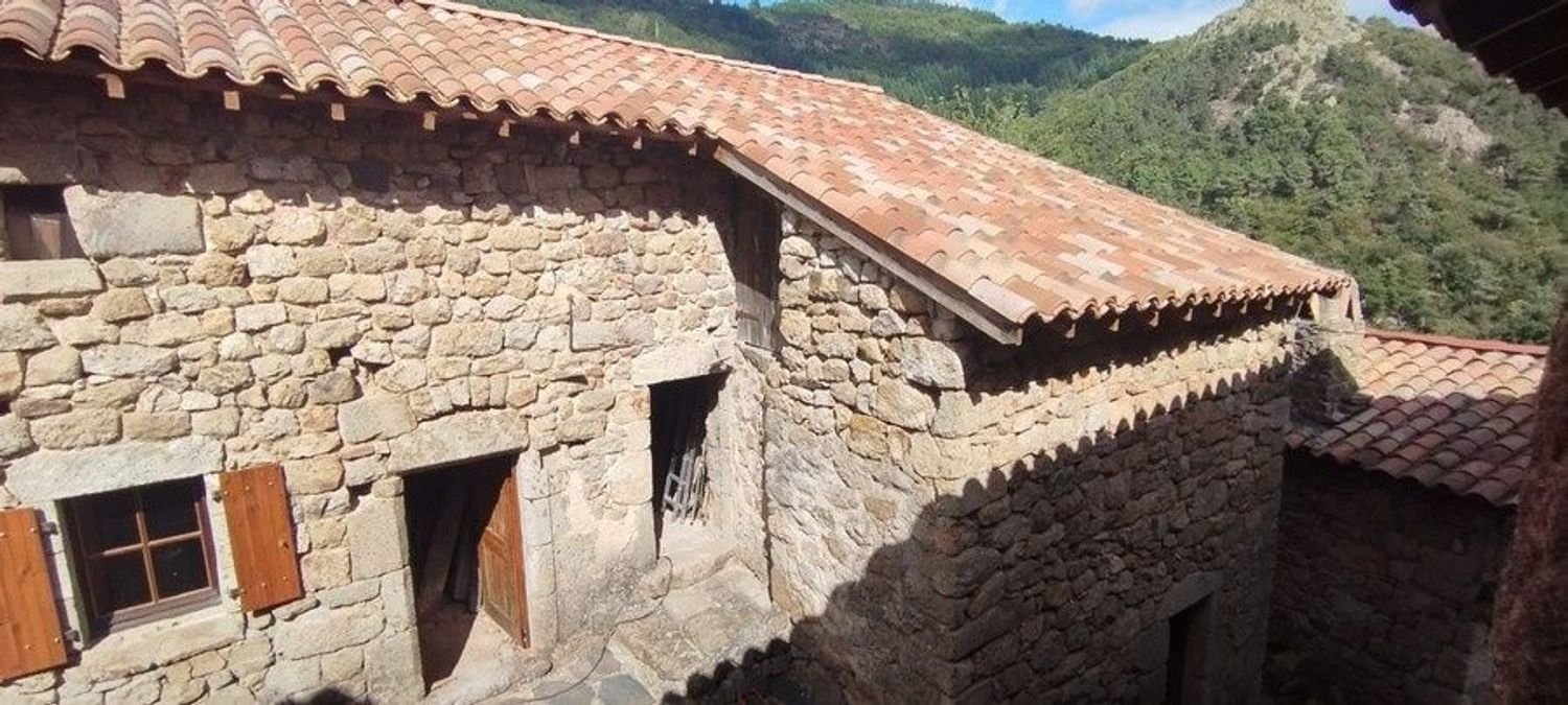 Maison à vendre, 320m², Le Cheylard