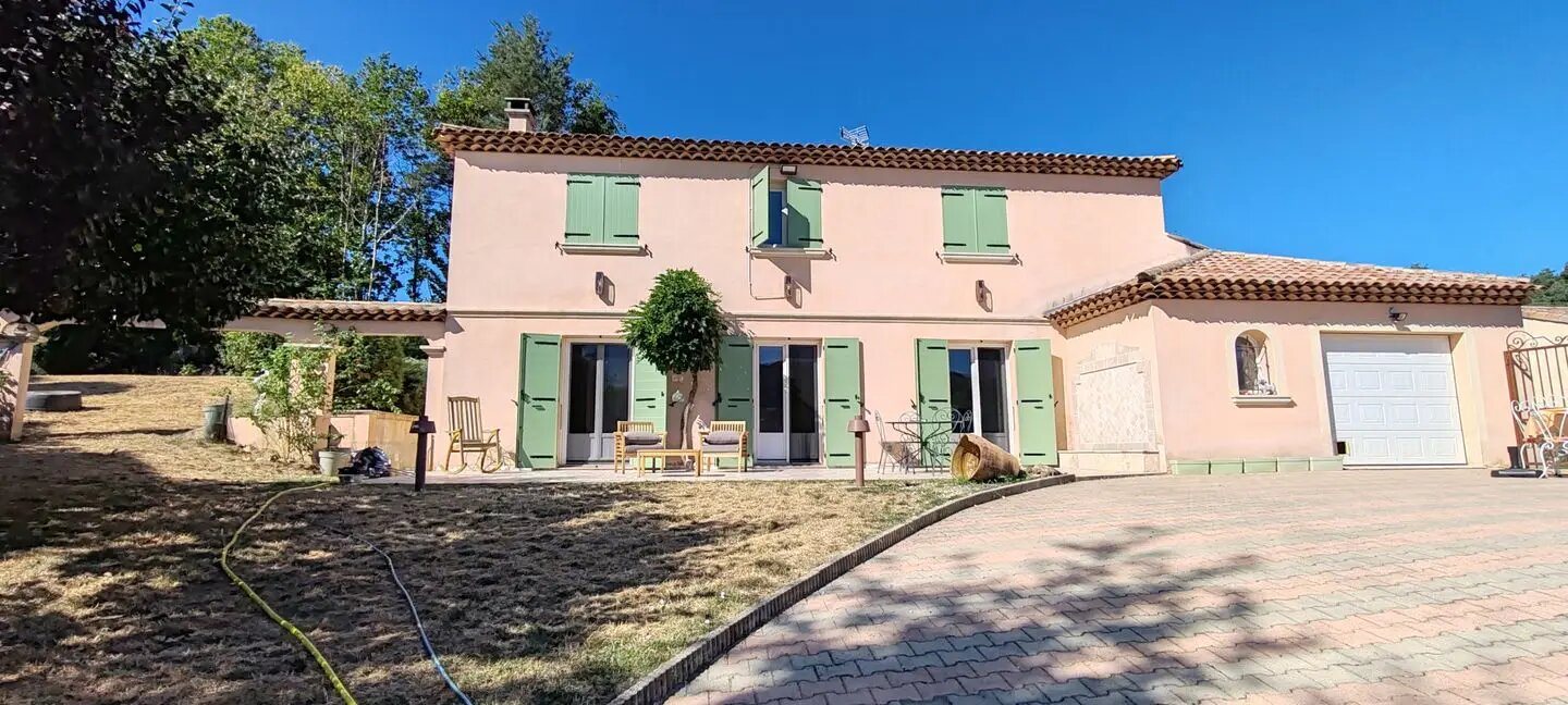 Maison à vendre, 137m², Désaignes