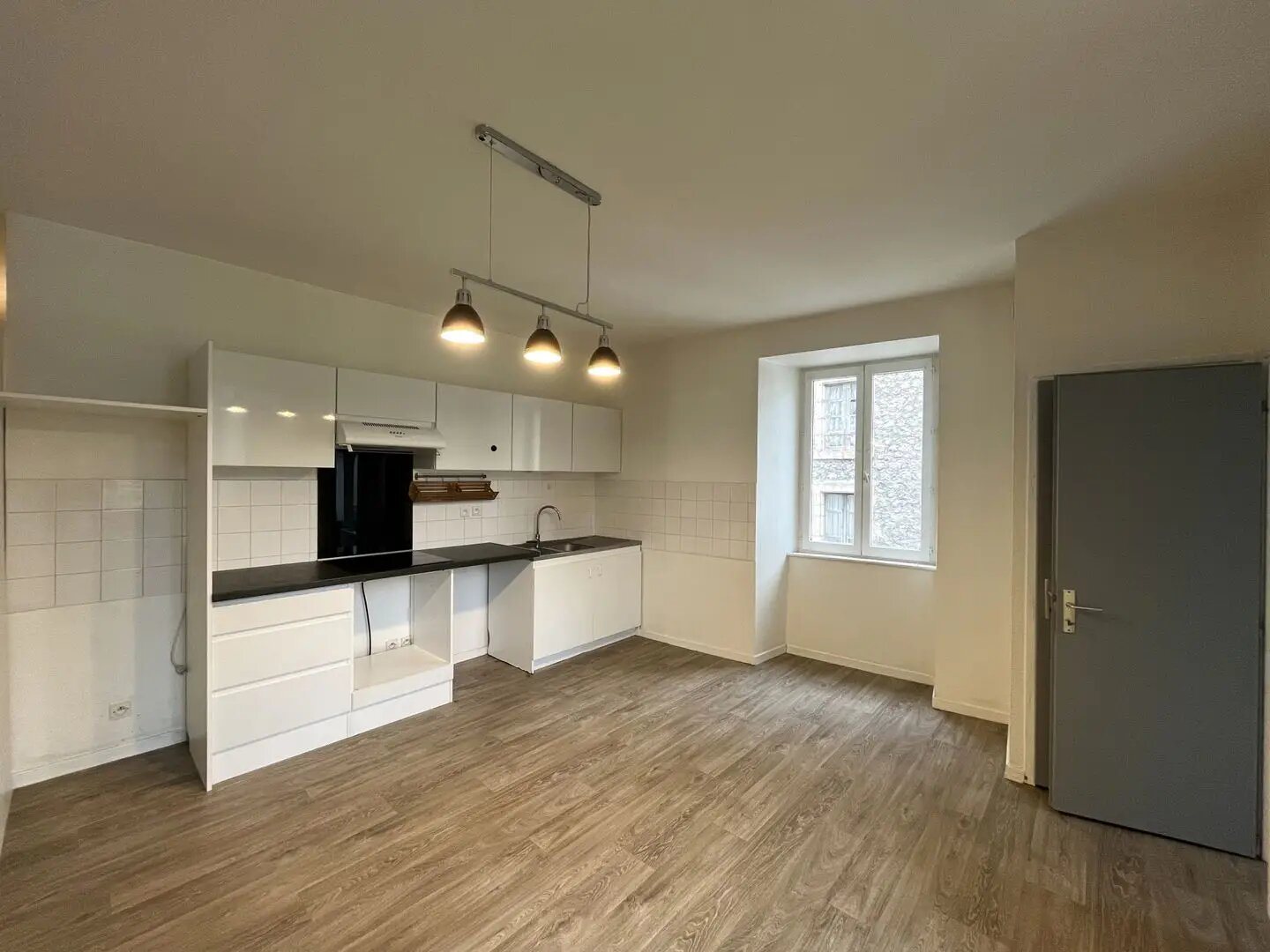 Appartement à louer, 94m², Le Cheylard