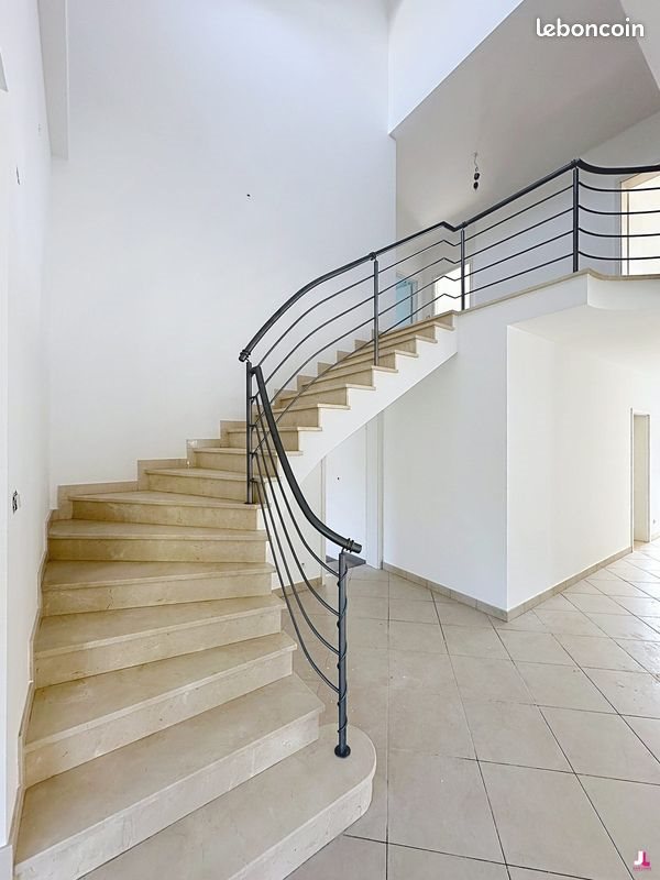 Maison à louer, 200m², Yutz