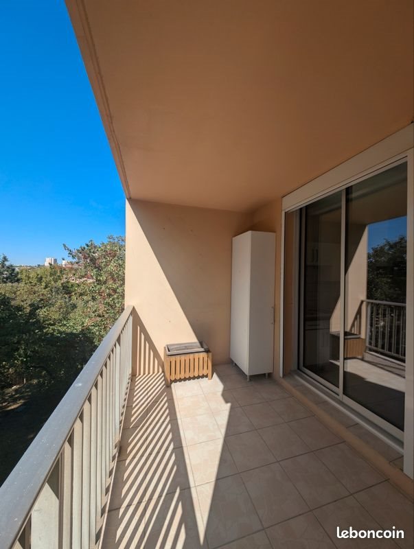 Appartement à louer, 68m², Marseille 12ème