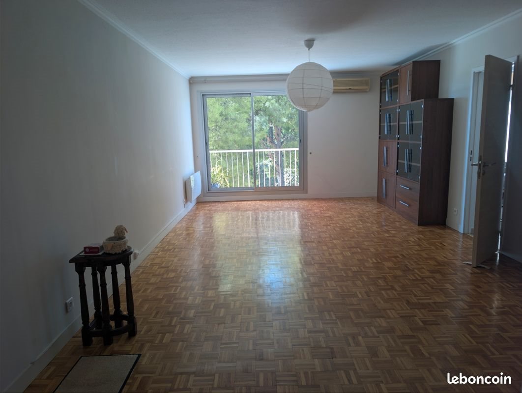 Appartement à louer, 68m², Marseille 12ème
