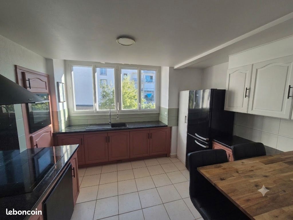 Appartement à louer, 111m², Saint-Nazaire