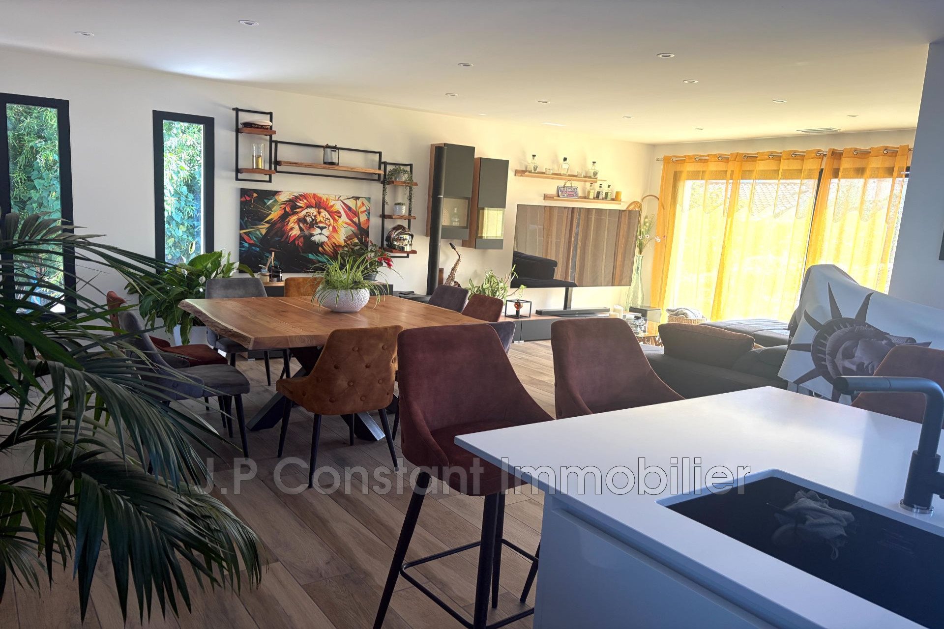 Maison à vendre, 138m², Saint-Cyr-sur-Mer