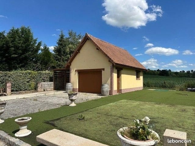 Maison à vendre, 140m², Neuville-Ferrières