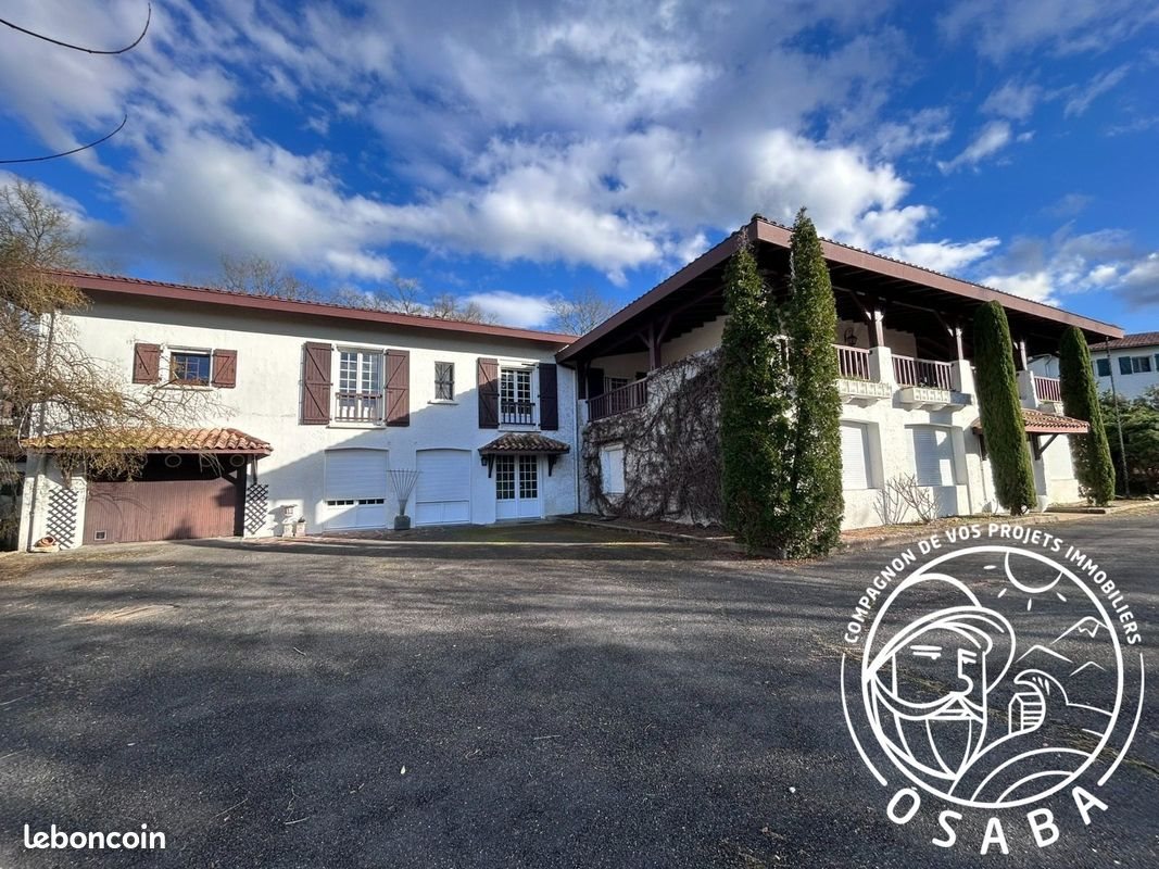 Maison à vendre, 311m², Hasparren