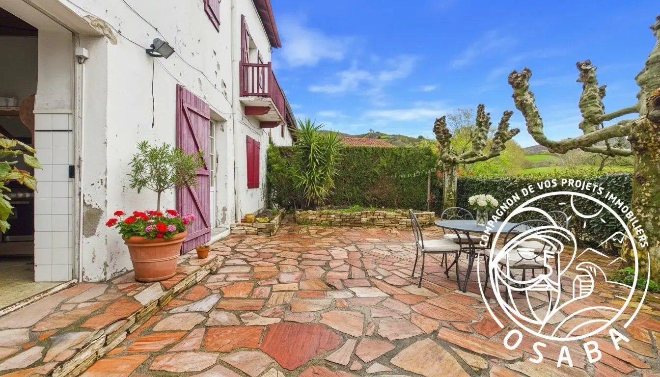 Maison à vendre, 205m², Ainhoa