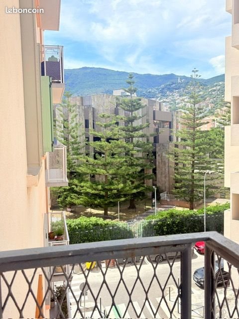 Appartement à louer, 57m², Bastia