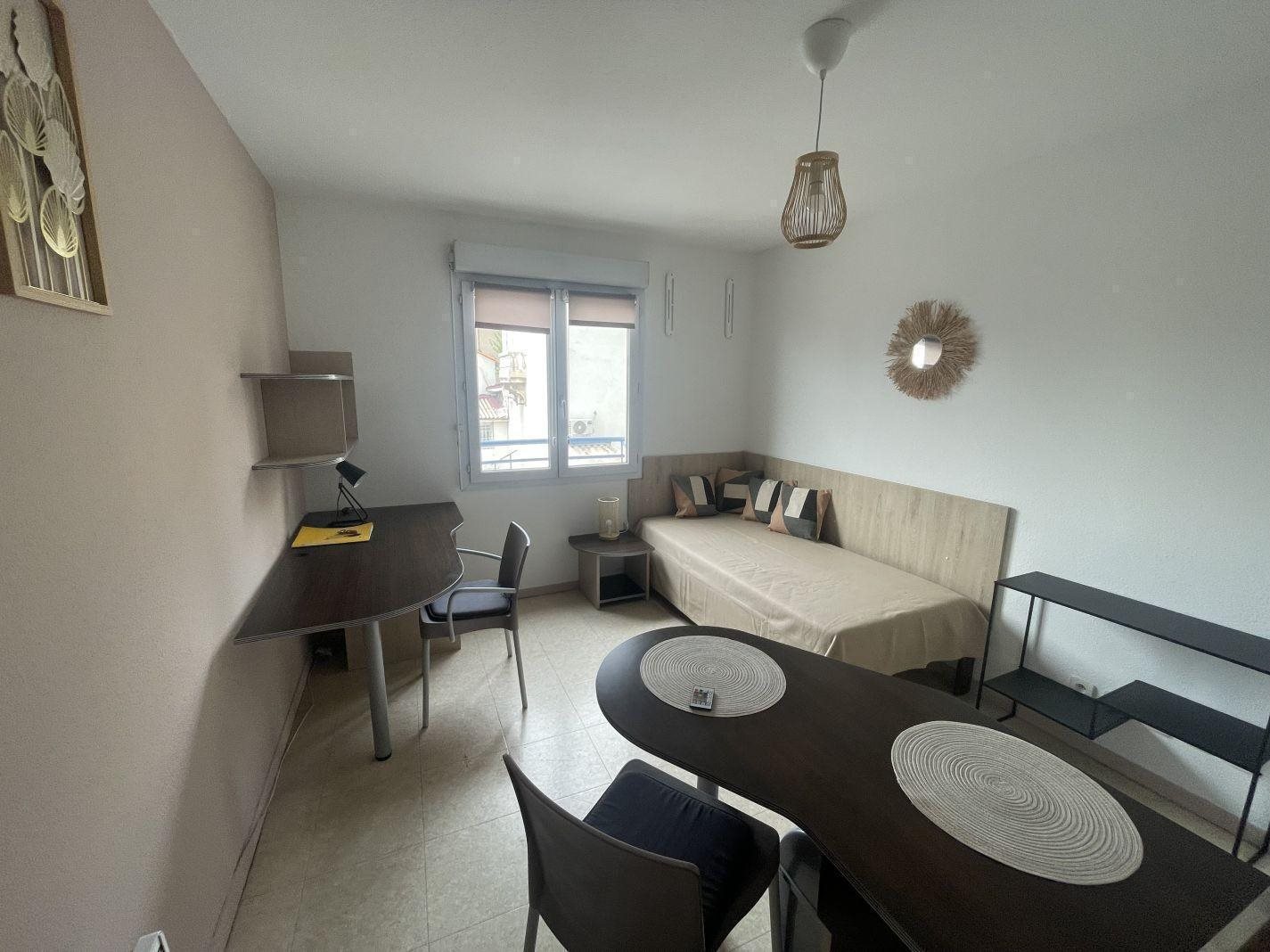 Appartement à louer, 18m², Marseille 10ème