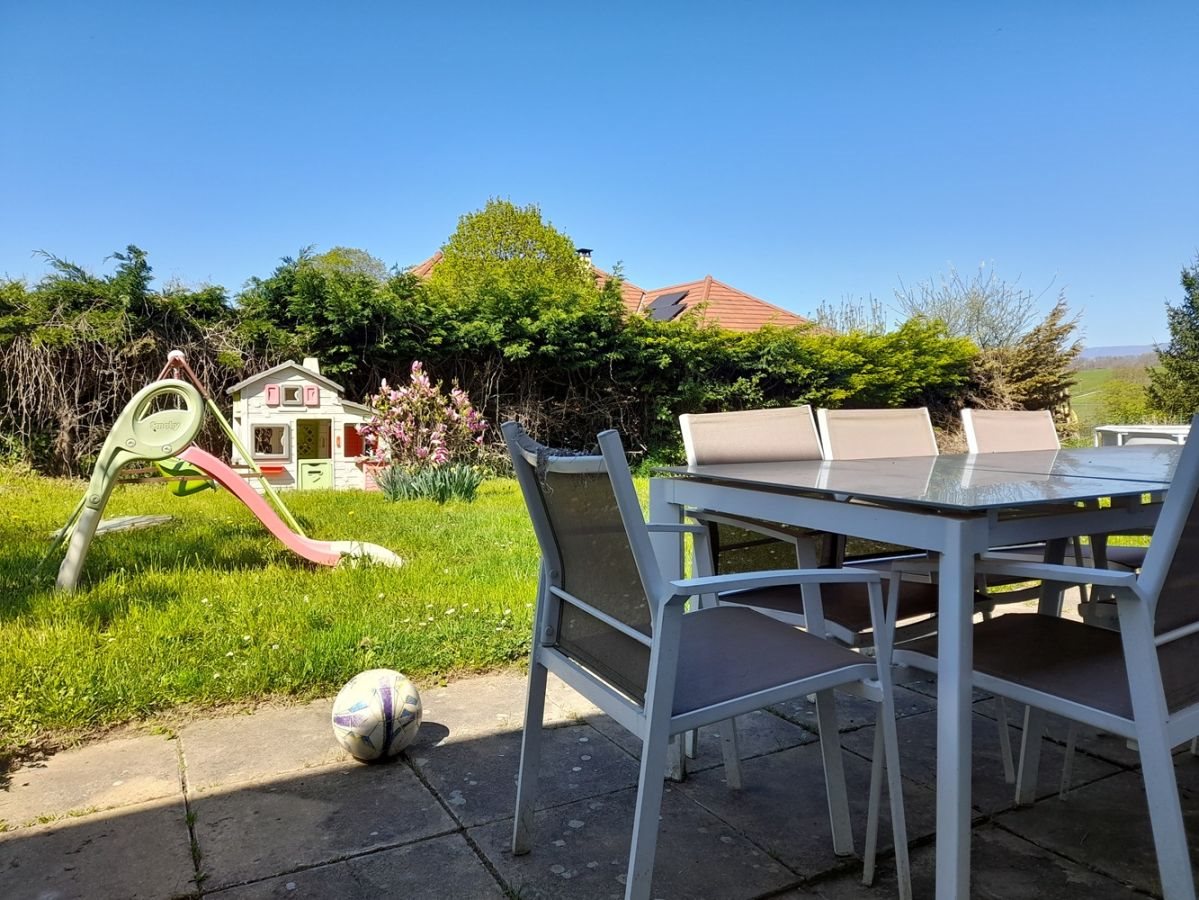 Maison à vendre, 165m², Velanne