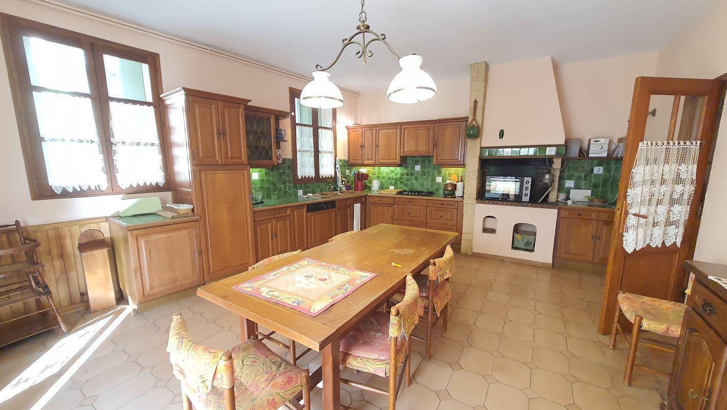 Maison à vendre, 300m², Montredon-des-Corbières