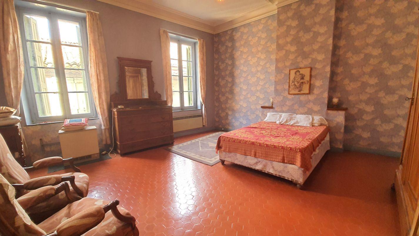Maison à vendre, 300m², Montredon-des-Corbières