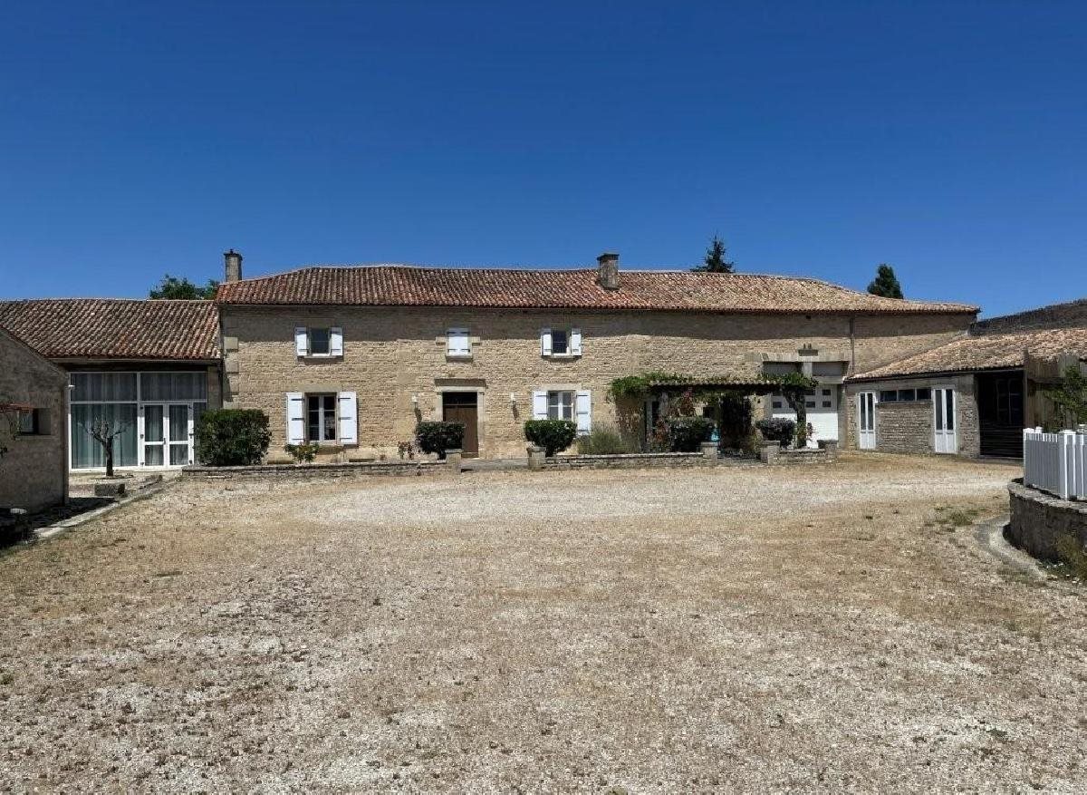 Maison à vendre, 400m², Chef-Boutonne