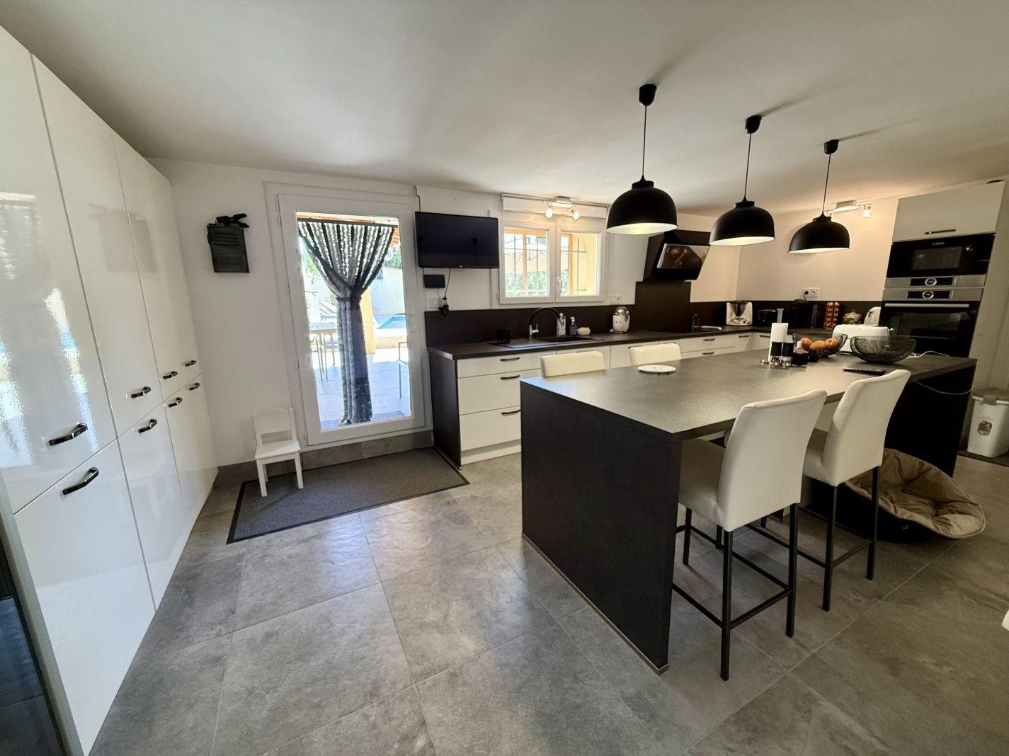 Maison à vendre, 280m², Vacqueyras