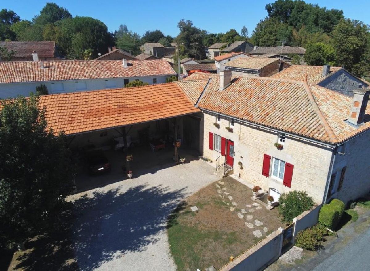Maison à vendre, 179m², Villefagnan