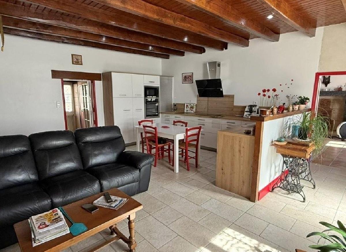 Maison à vendre, 179m², Villefagnan