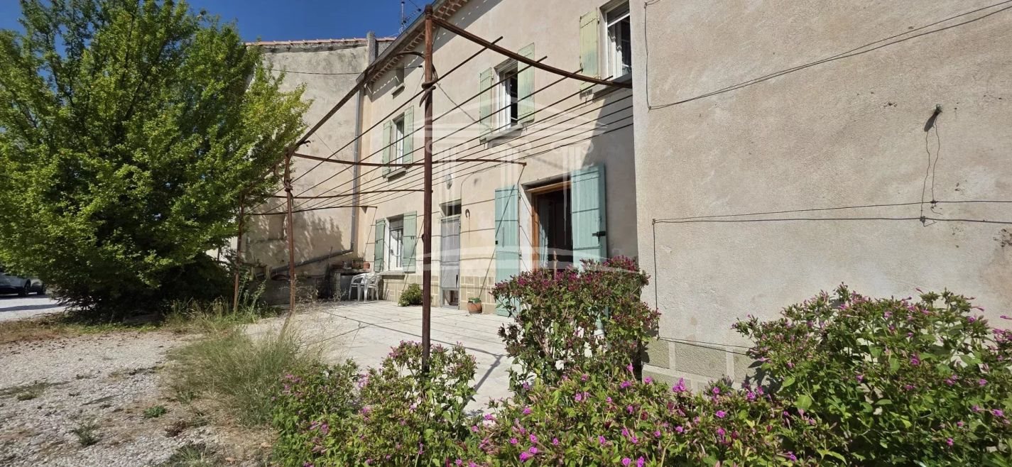 Maison à vendre, 161m², Entraigues-sur-la-Sorgue