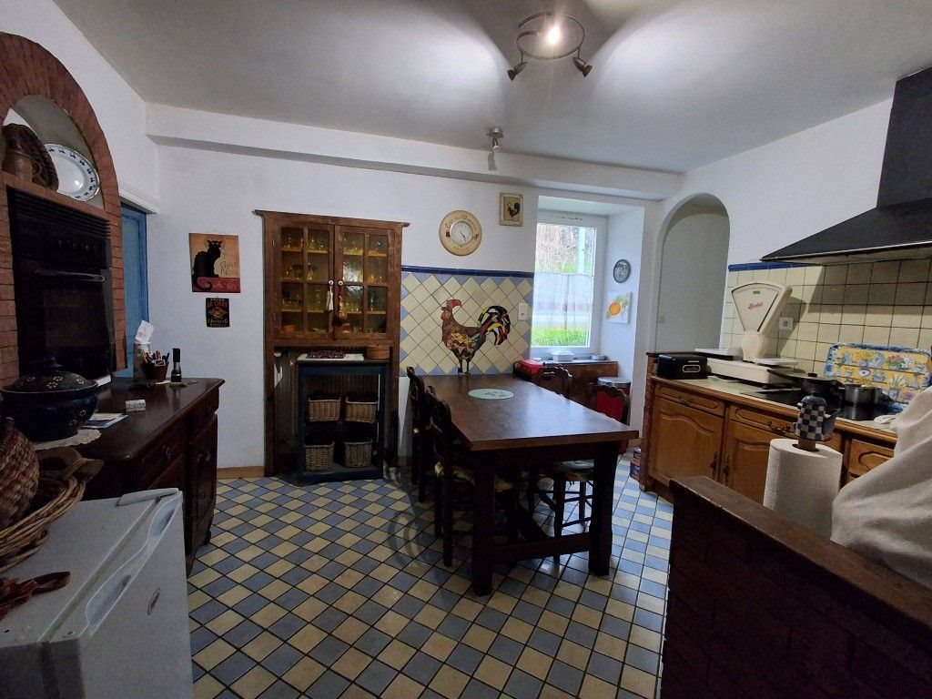 Maison à vendre, 125m², La Croisille-sur-Briance
