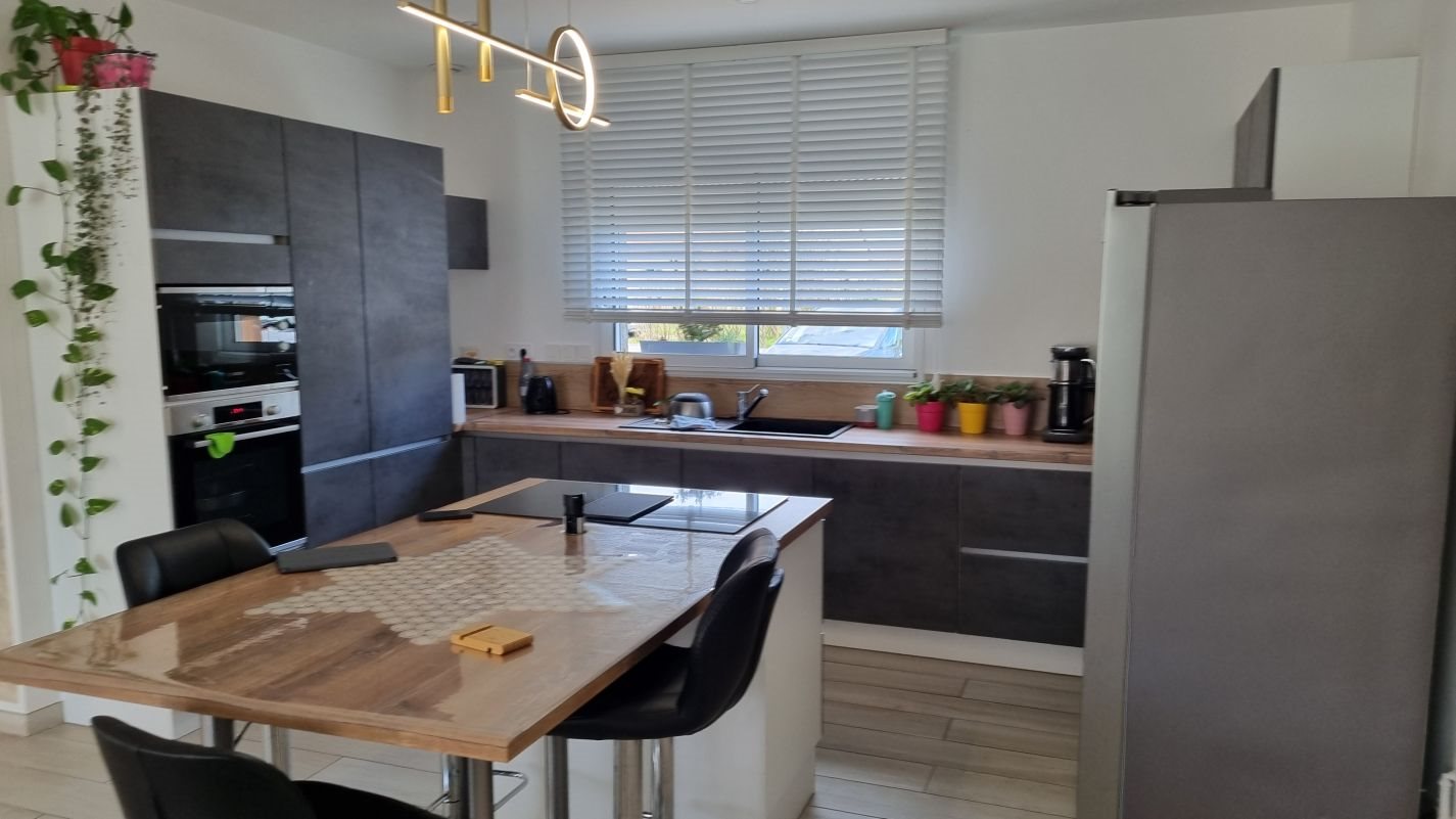 Maison à vendre, 147m², Epervans