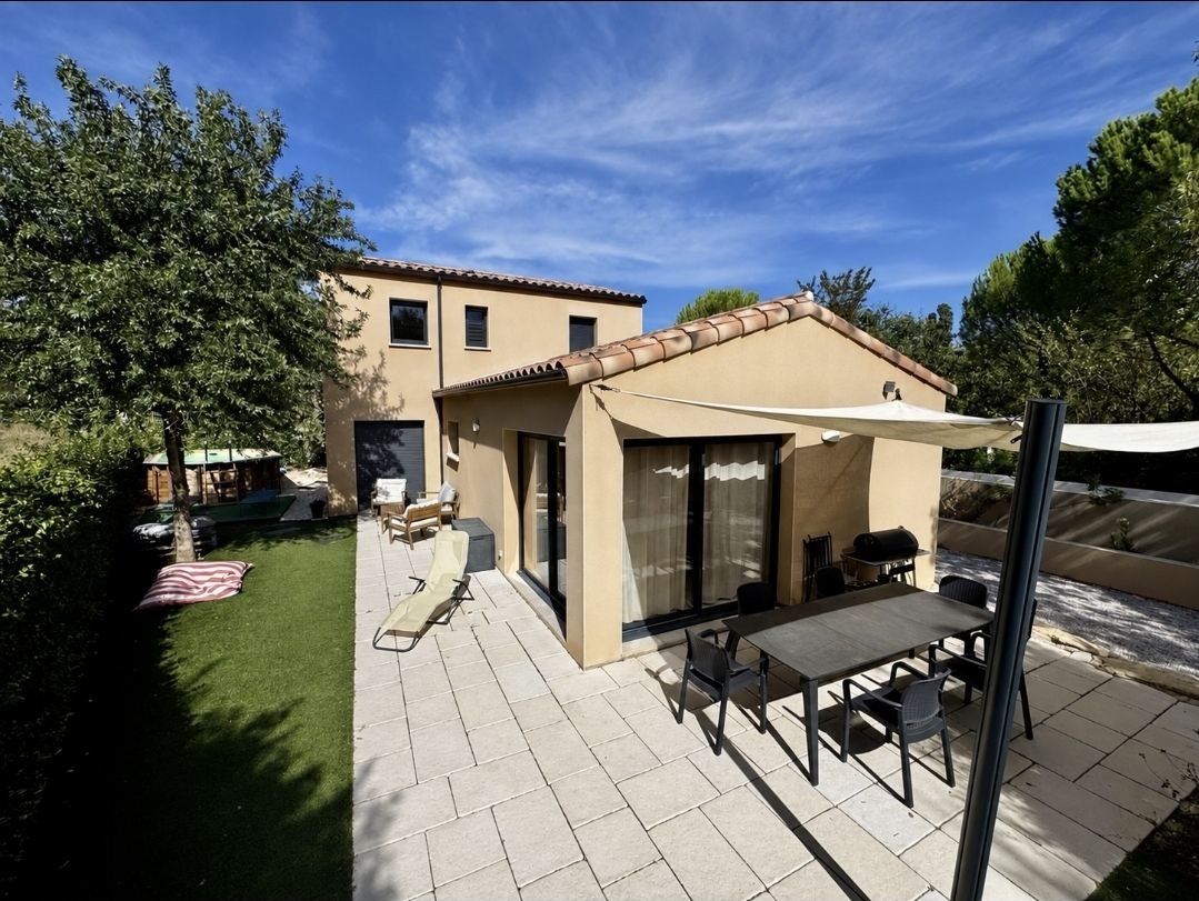 Maison à vendre, 107m², Saint-Drézéry