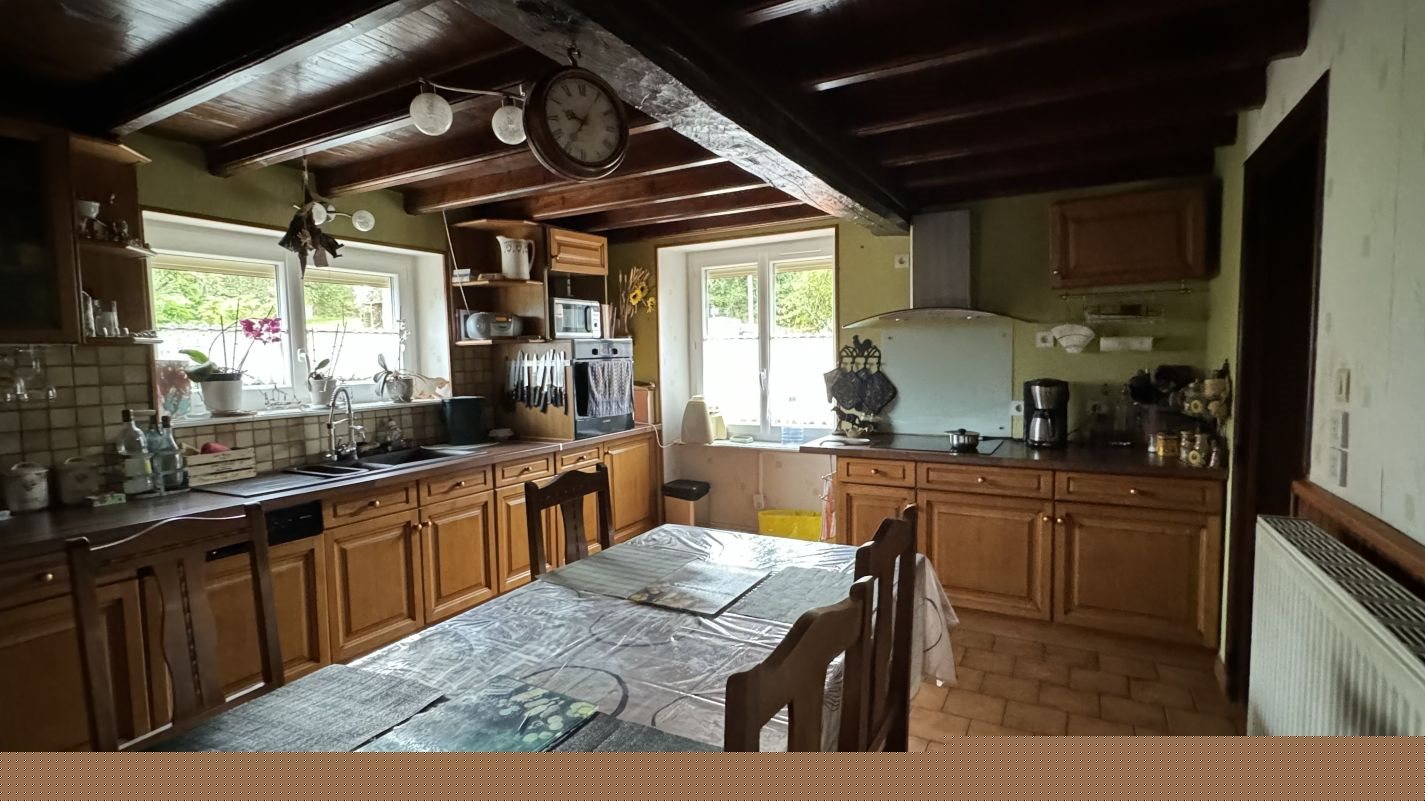Maison à vendre, 180m², Paslières