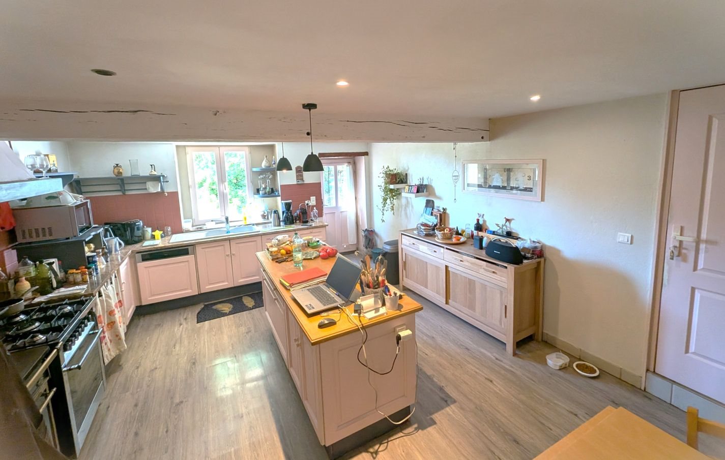 Maison à vendre, 266m², Ambierle